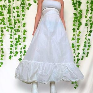 NWOT Vintage 60s crinoline underskirt